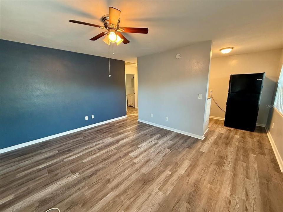 For Rent: $1,450 (1 beds, 1 baths, 750 Square Feet)