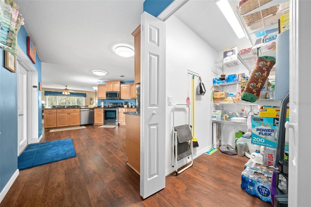 Walk in Pantry