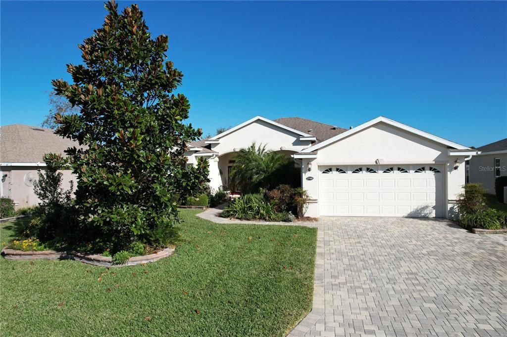 For Sale: $512,000 (3 beds, 2 baths, 2236 Square Feet)