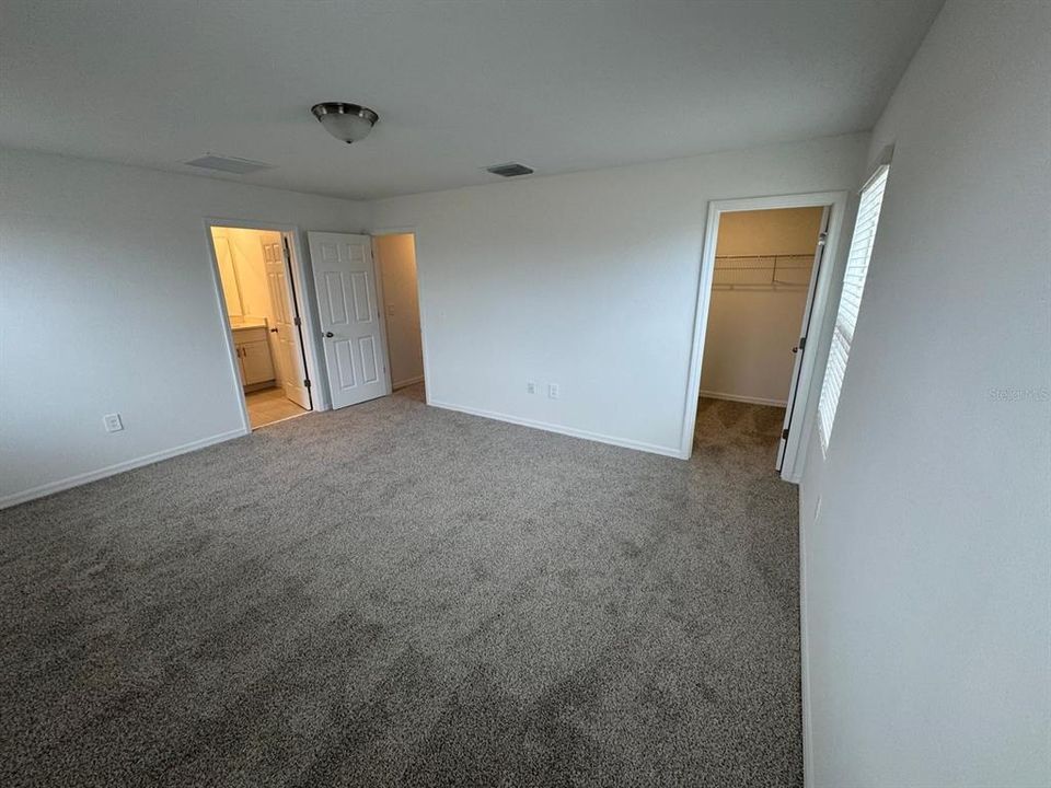 For Rent: $2,230 (3 beds, 2 baths, 1566 Square Feet)