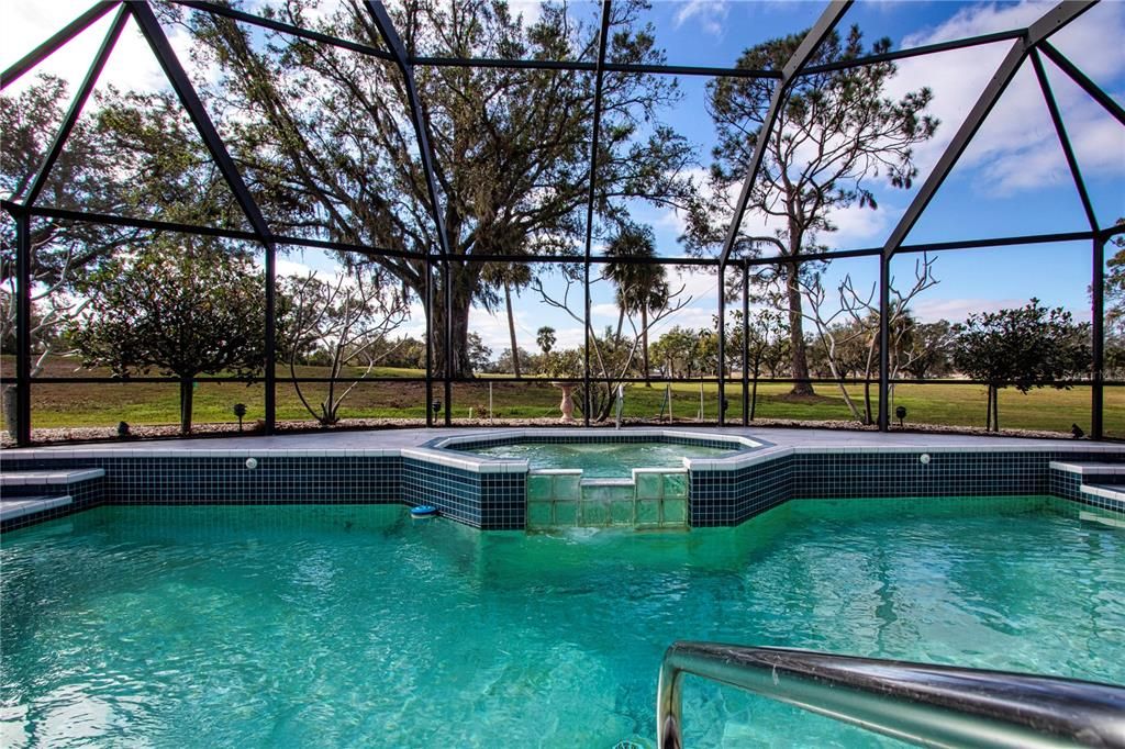 Pool w/Spa and view of Caloosa Golf Course