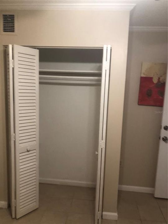 2nd bedroom closet / door