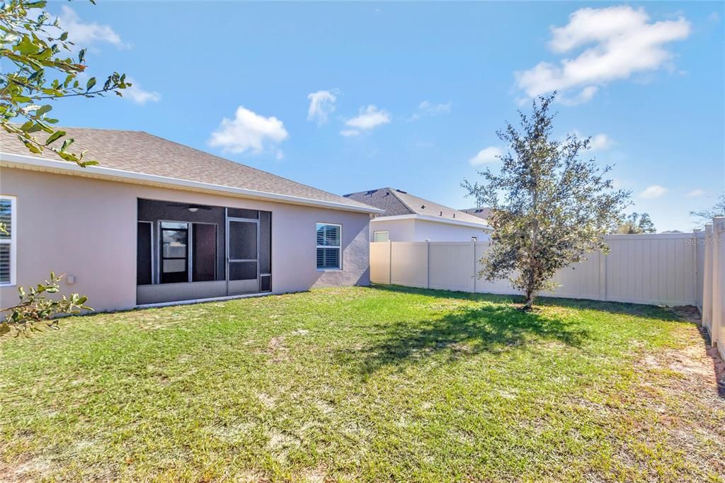 For Sale: $399,000 (4 beds, 2 baths, 1803 Square Feet)