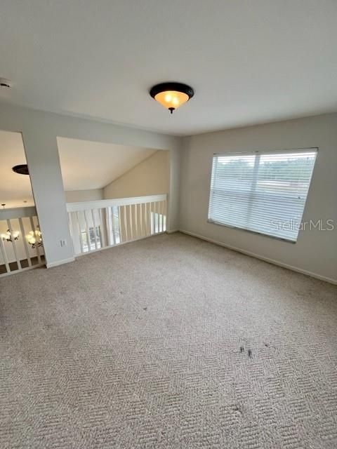 For Rent: $3,300 (3 beds, 2 baths, 1916 Square Feet)