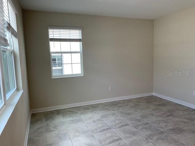 For Rent: $2,500 (3 beds, 2 baths, 1717 Square Feet)