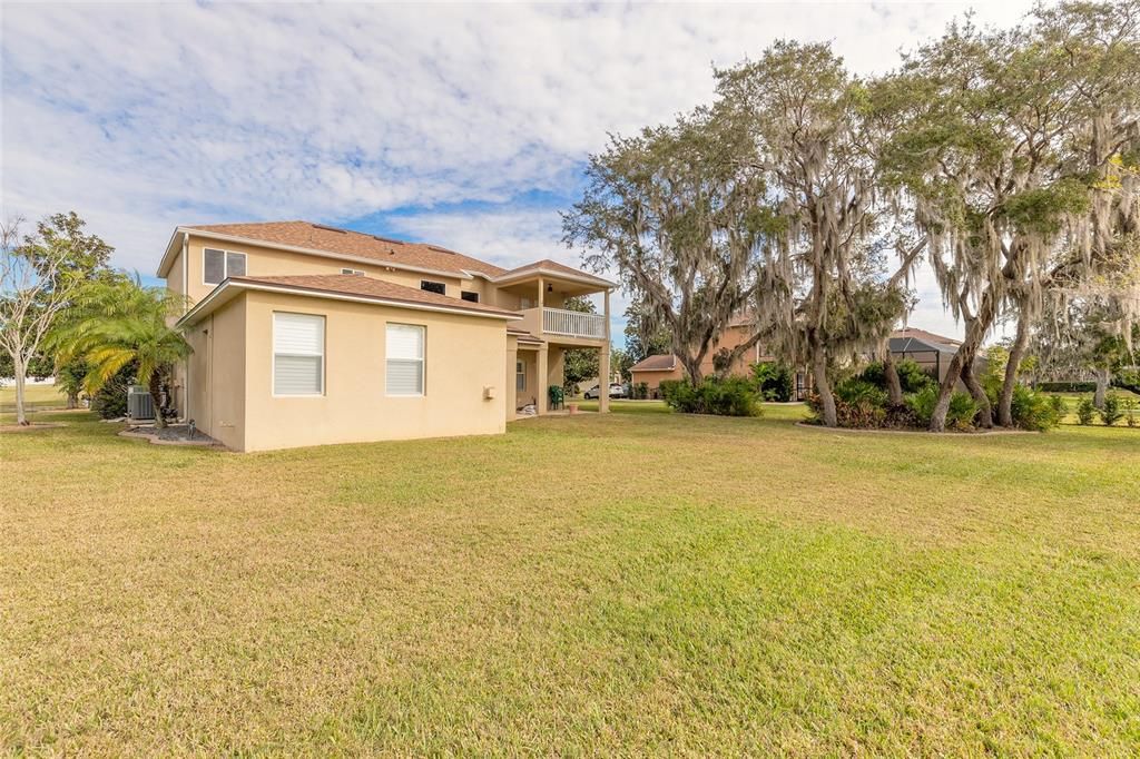 For Sale: $599,000 (4 beds, 2 baths, 3216 Square Feet)