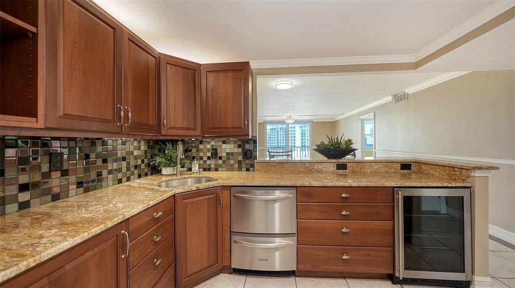 Dishwasher drawers& Wine Frig