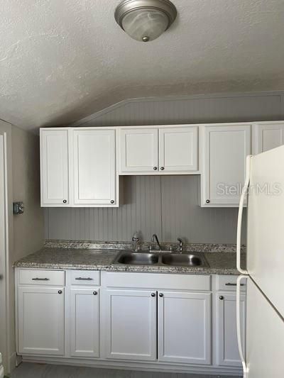 For Rent: $1,575 (3 beds, 1 baths, 1171 Square Feet)