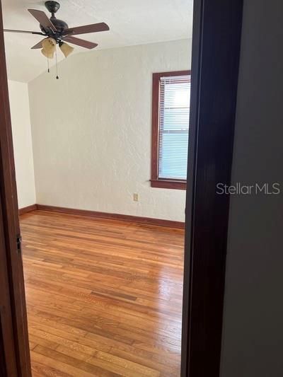 For Rent: $1,575 (3 beds, 1 baths, 1171 Square Feet)