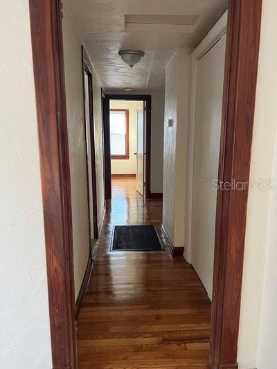 For Rent: $1,575 (3 beds, 1 baths, 1171 Square Feet)