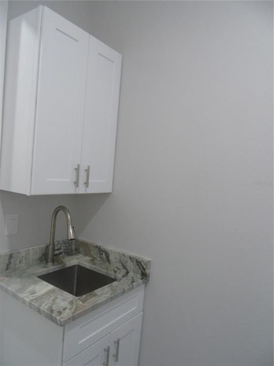 For Rent: $5,000 (2 beds, 2 baths, 1450 Square Feet)