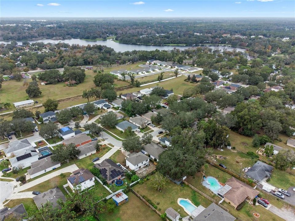 Active With Contract: $415,000 (4 beds, 2 baths, 2229 Square Feet)