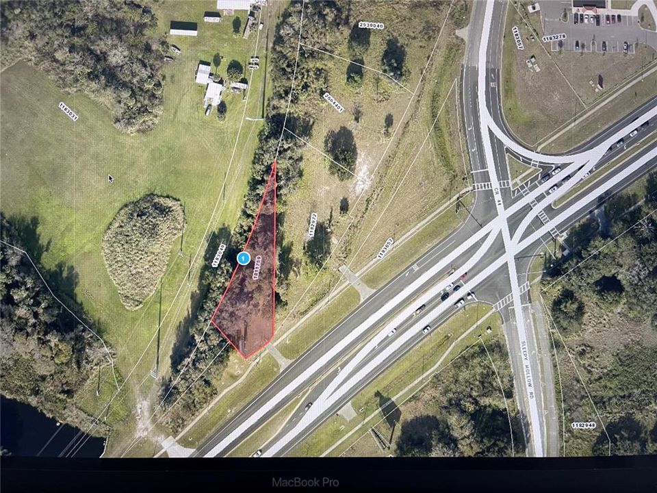 待售: $995,000 (0.43 acres)