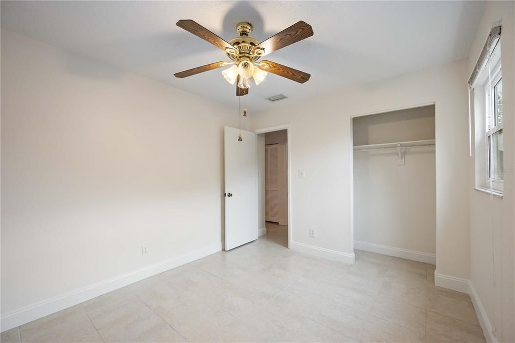 For Sale: $399,000 (4 beds, 2 baths, 1698 Square Feet)