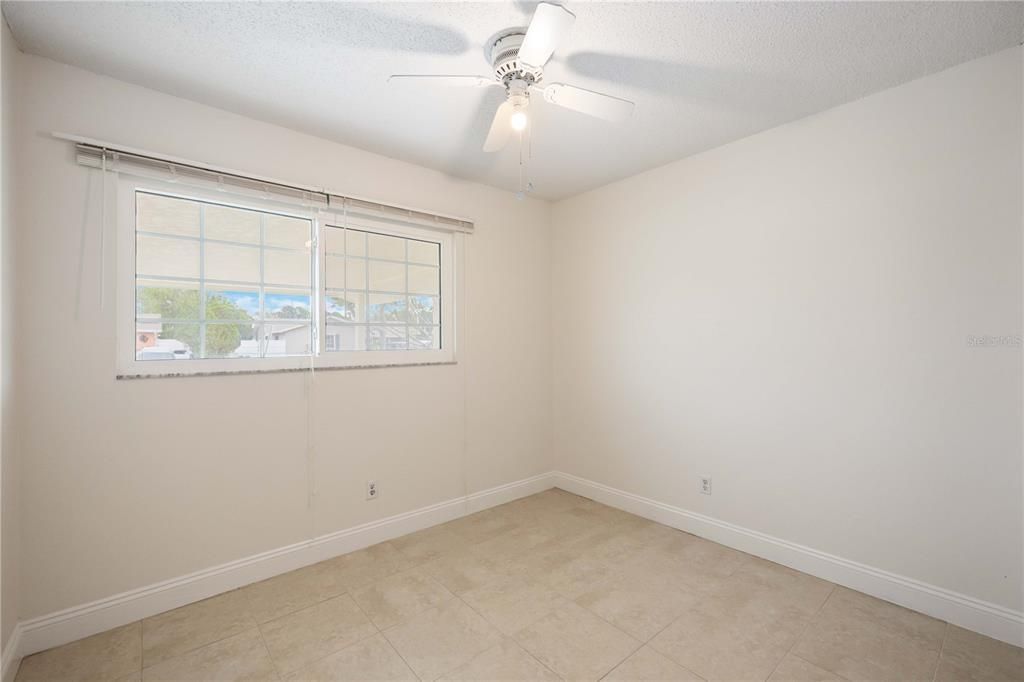 For Sale: $399,000 (4 beds, 2 baths, 1698 Square Feet)