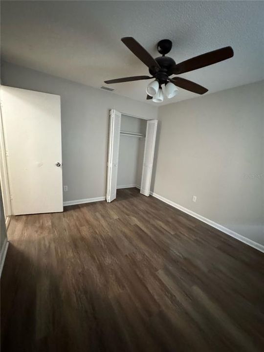 For Rent: $1,200 (2 beds, 1 baths, 1378 Square Feet)