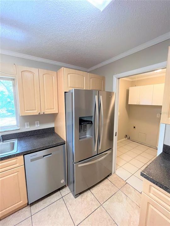 For Rent: $2,500 (4 beds, 2 baths, 1568 Square Feet)