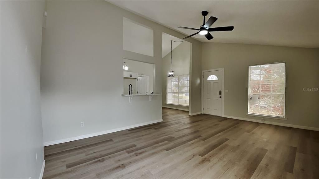 Living Room w/Foyer