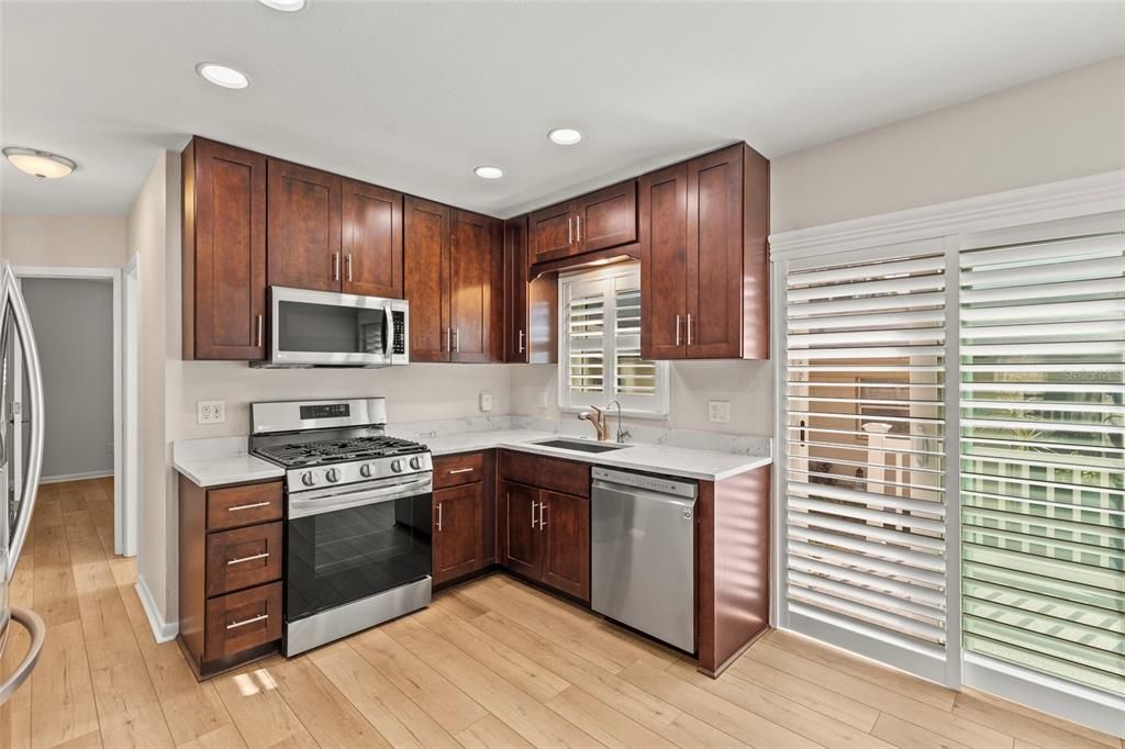 Bright and cheerful kitchen