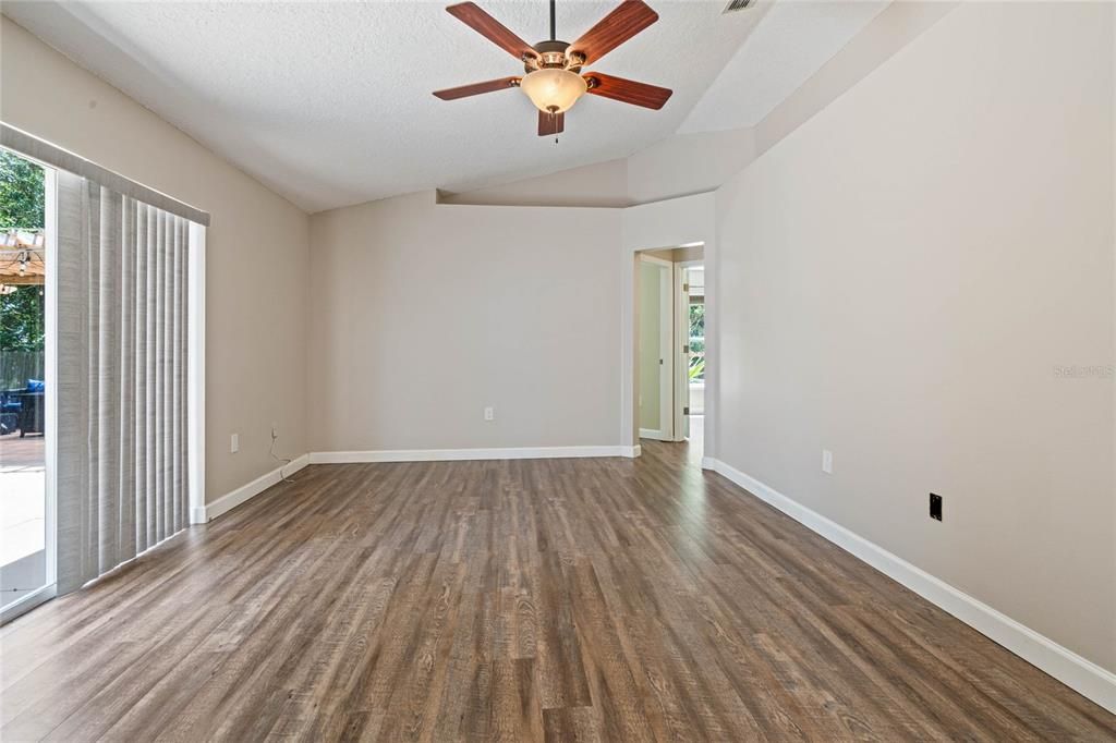 For Sale: $440,000 (4 beds, 2 baths, 2014 Square Feet)