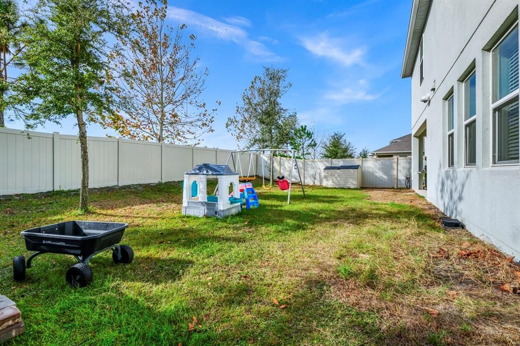 No Rear Neighbors. Retention Pond behind rear fence.