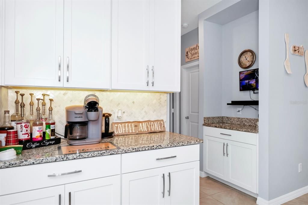 Desk Space right off Kitchen