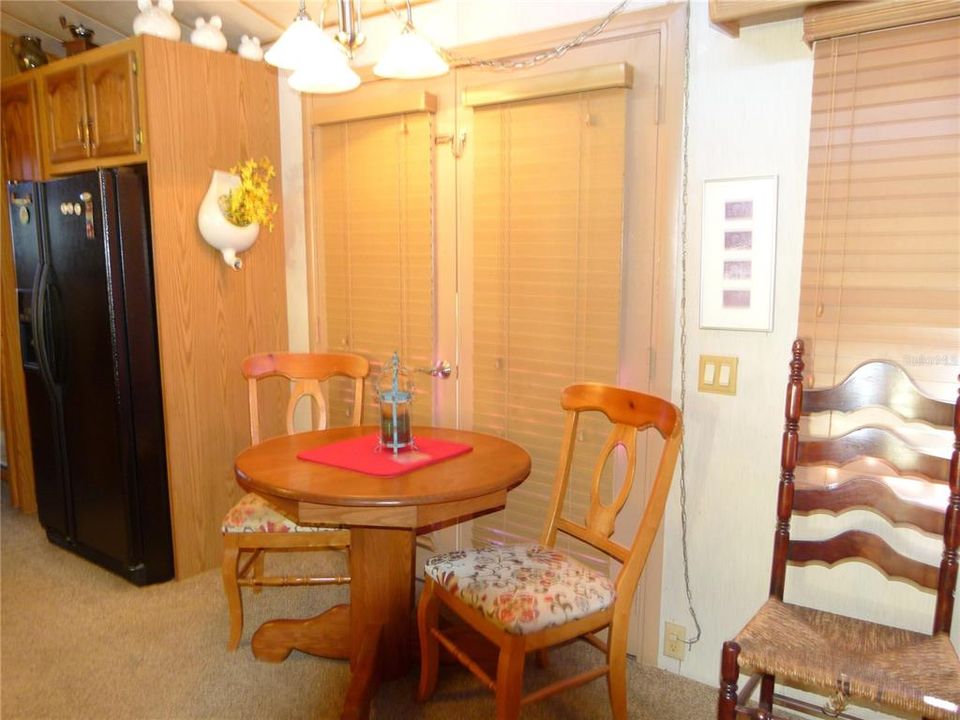 На продажу: $115,000 (1 спален, 1 ванн, 420 Квадратных фут)