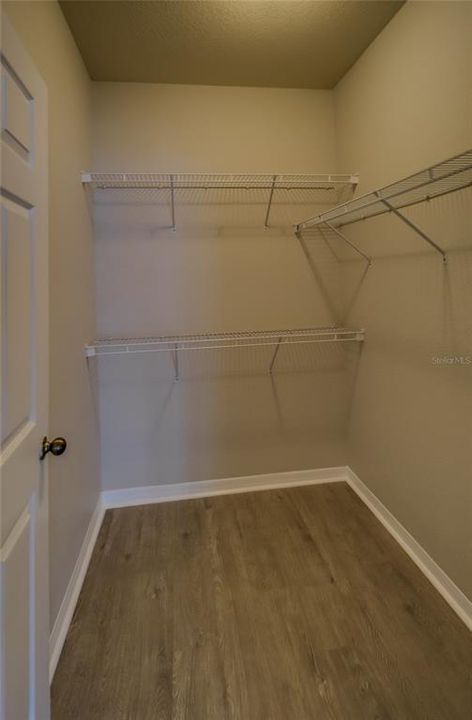 walk in closet