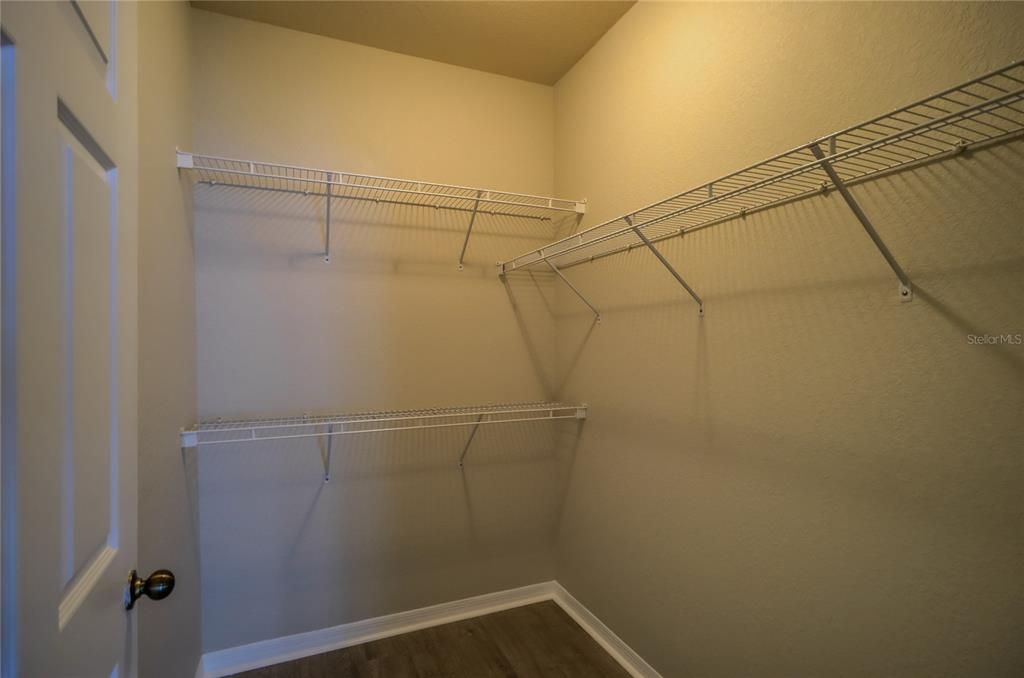 walk in closet