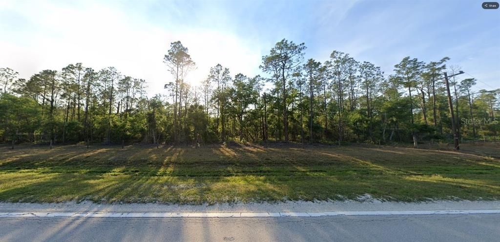 На продажу: $99,000 (2.51 acres)