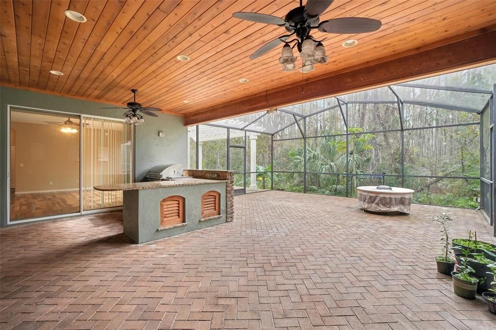 Tongue and grove ceiling in the outside entertaining area with custom summer kitchen