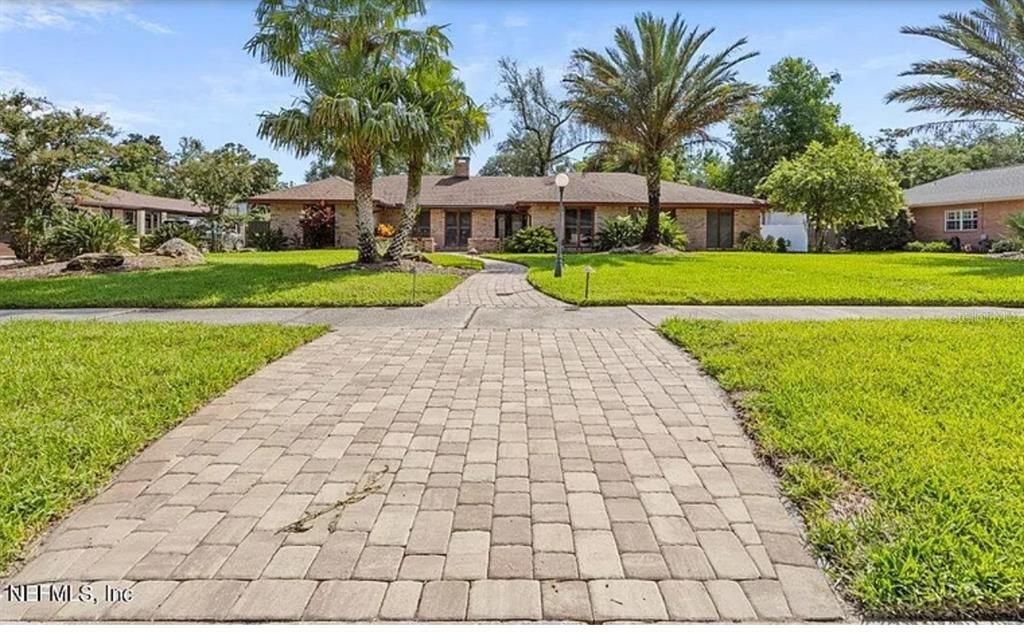 Vendido Recientemente: $549,002 (3 camas, 2 baños, 2316 Pies cuadrados)