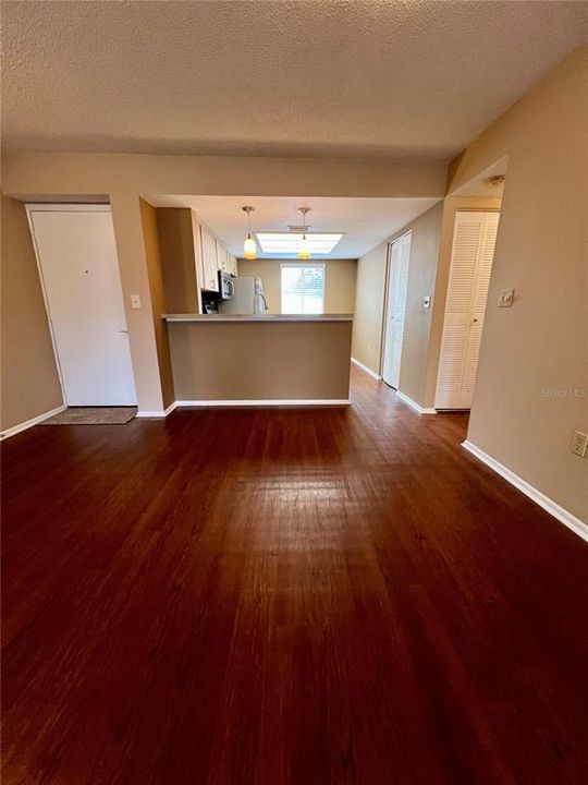 For Rent: $1,795 (2 beds, 2 baths, 1054 Square Feet)