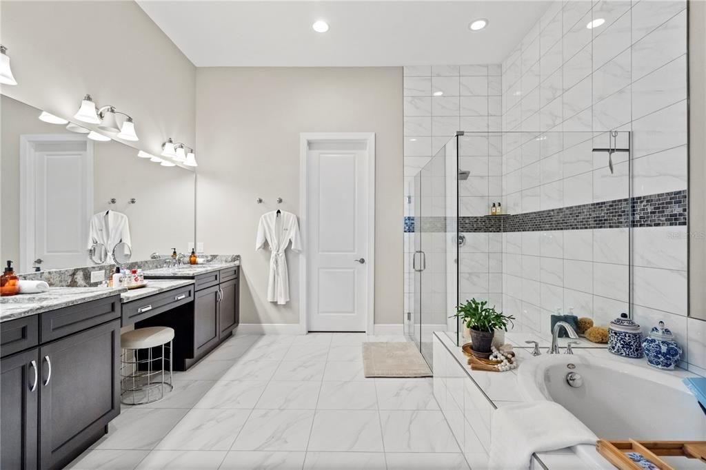 Master Suite Bathroom