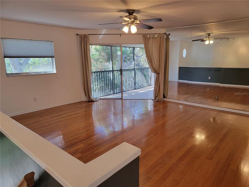 For Rent: $2,600 (2 beds, 2 baths, 1025 Square Feet)