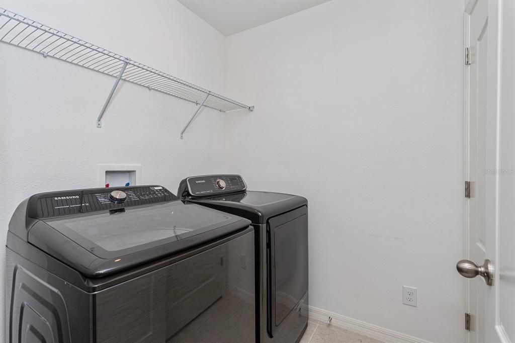 For Sale: $430,000 (3 beds, 2 baths, 2161 Square Feet)