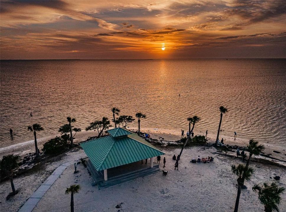 Sunset Beach with Boat ramp & Grilling area & Play ground