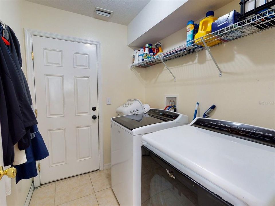 Laundry room 1st floor