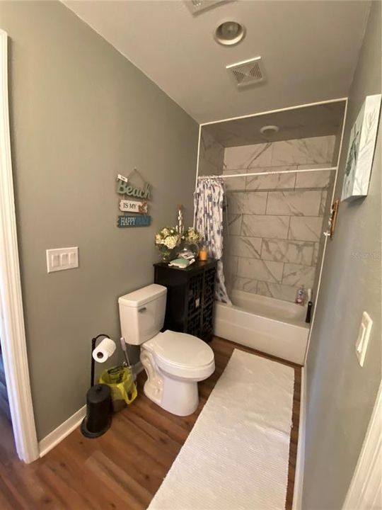 Jack N Jill Bath between 2nd and 3rd Bedroom