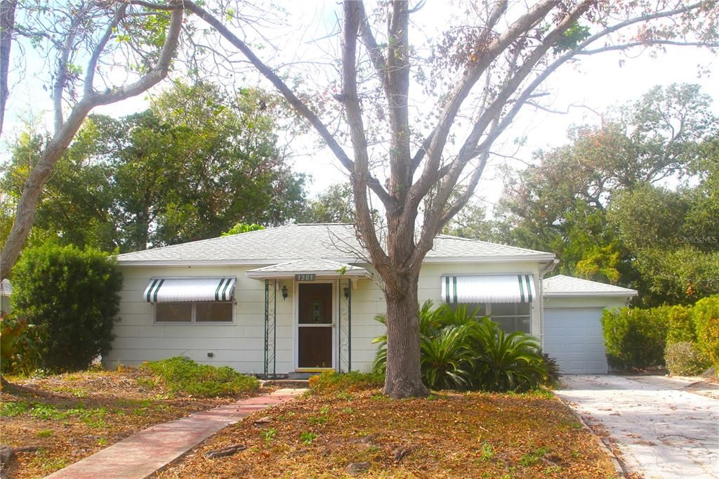 Charming Gulfport Bungalow