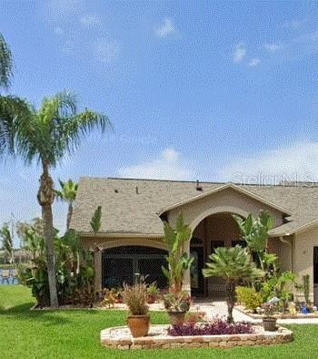 Vendido Recientemente: $699,900 (6 camas, 3 baños, 2295 Pies cuadrados)