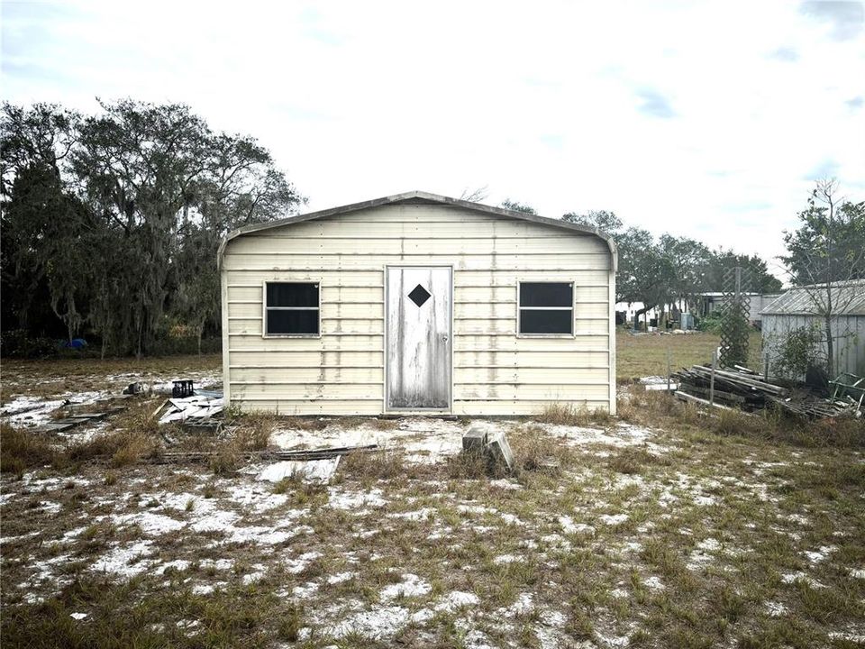 HUGE SHED