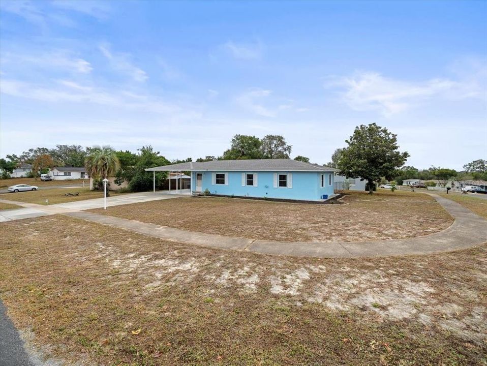 For Sale: $250,000 (3 beds, 2 baths, 1272 Square Feet)