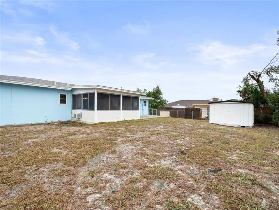 For Sale: $250,000 (3 beds, 2 baths, 1272 Square Feet)