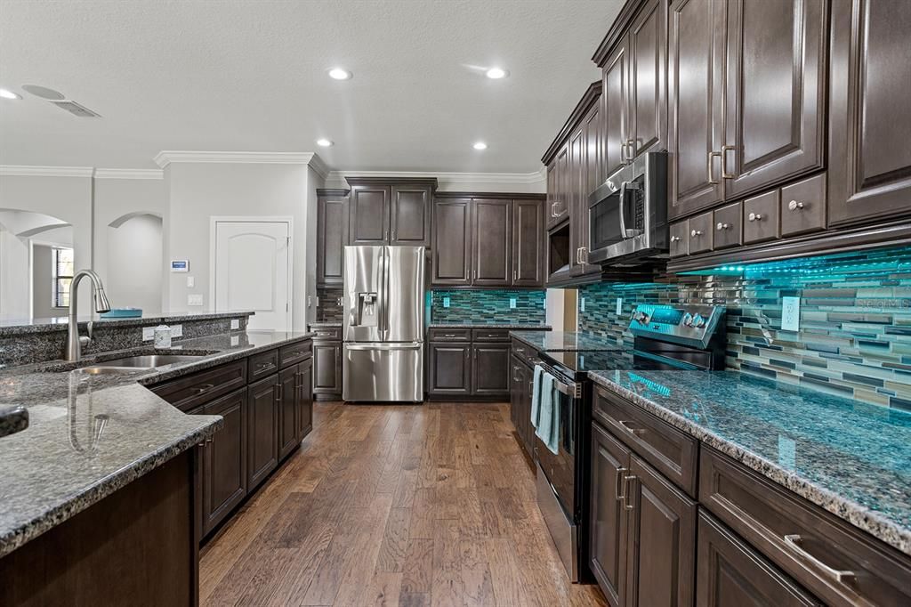 Pristine kitchen