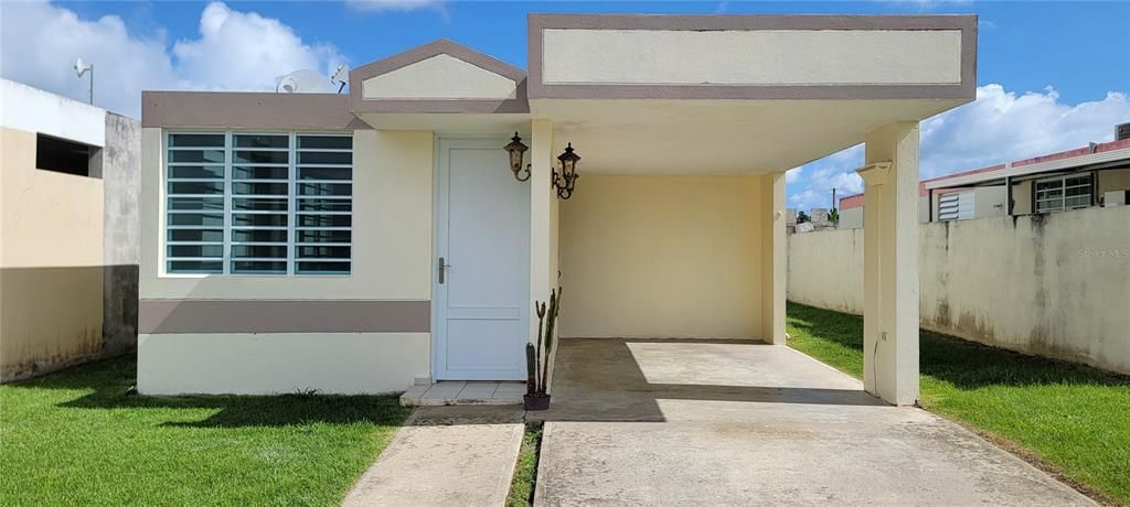 Vendido Recientemente: $144,000 (3 camas, 2 baños, 1200 Pies cuadrados)