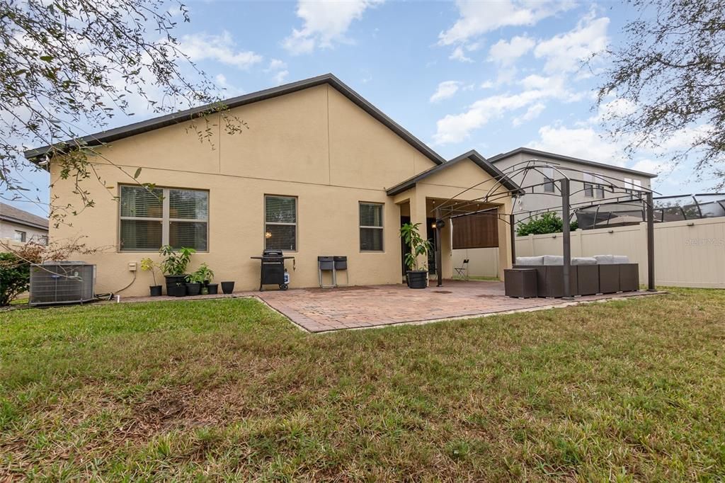 For Sale: $429,900 (3 beds, 2 baths, 1759 Square Feet)