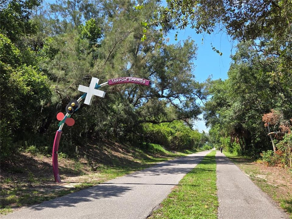 Nearby Pinellas Trail