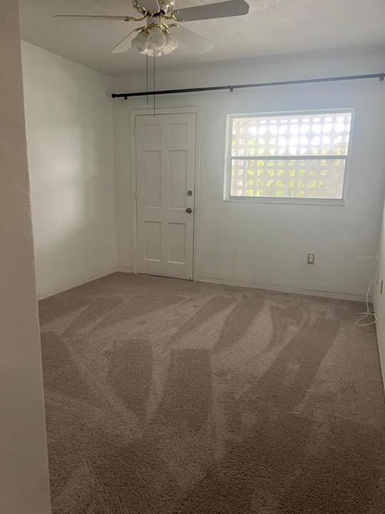 For Rent: $1,550 (2 beds, 1 baths, 1134 Square Feet)