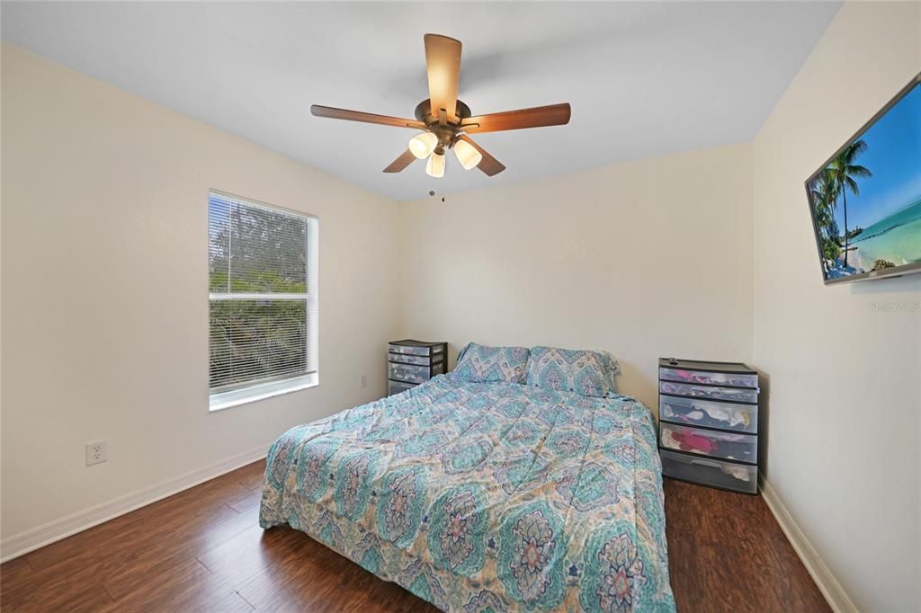 For Sale: $360,000 (3 beds, 2 baths, 1841 Square Feet)